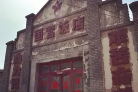 70年代“下馆子”场景老照片，3元下馆子能吃些啥，勾起无限回忆图片