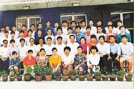 【绿海·风景】大学毕业30年记图片