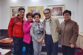 81岁的“苏母”卢秋萍，她与卢海潮既不是夫妻也不是兄妹图片