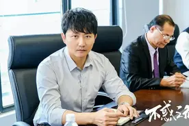 不惑之旅：都是“攀高枝”，马列文成功，冯春生却受尽委屈和白眼图片