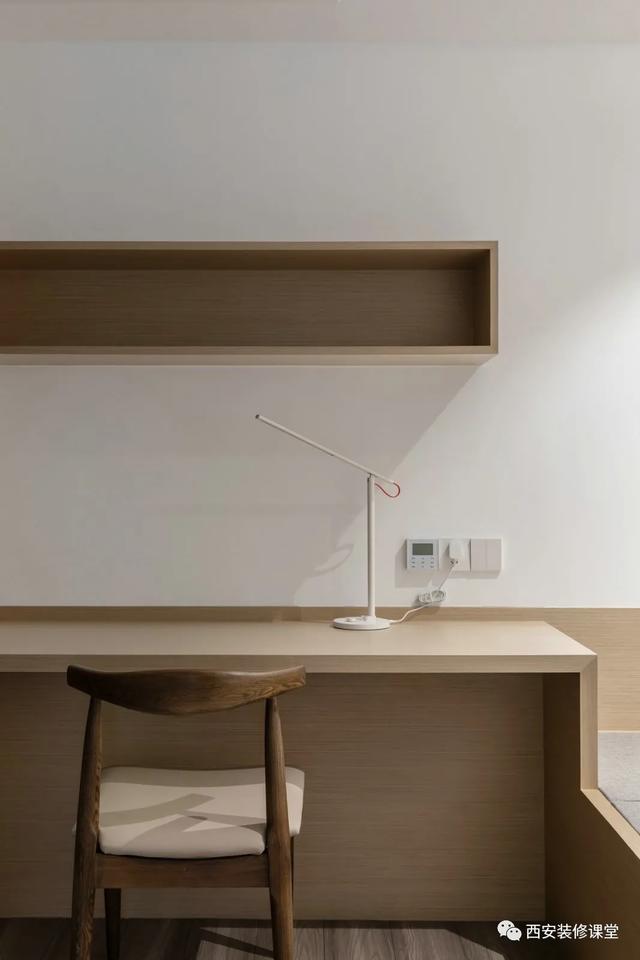 130㎡四室变两室,还有书房和储物间