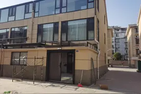 有人搭建了固定阳光房，却让内部空着，只是因为是担心安全隐患吗图片