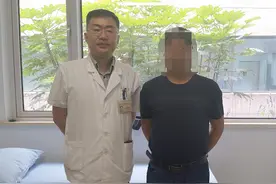 填补空白！苏大附一院开展苏锡常首例最新型踝关节置换术图片