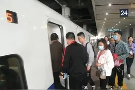 【惠民新答卷】南宁：2023年要与全区所有地级市通动车，提升旅游交通保障图片