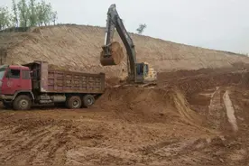 计算土方工程量时，是否需要进行实方与虚方之间的换算？图片