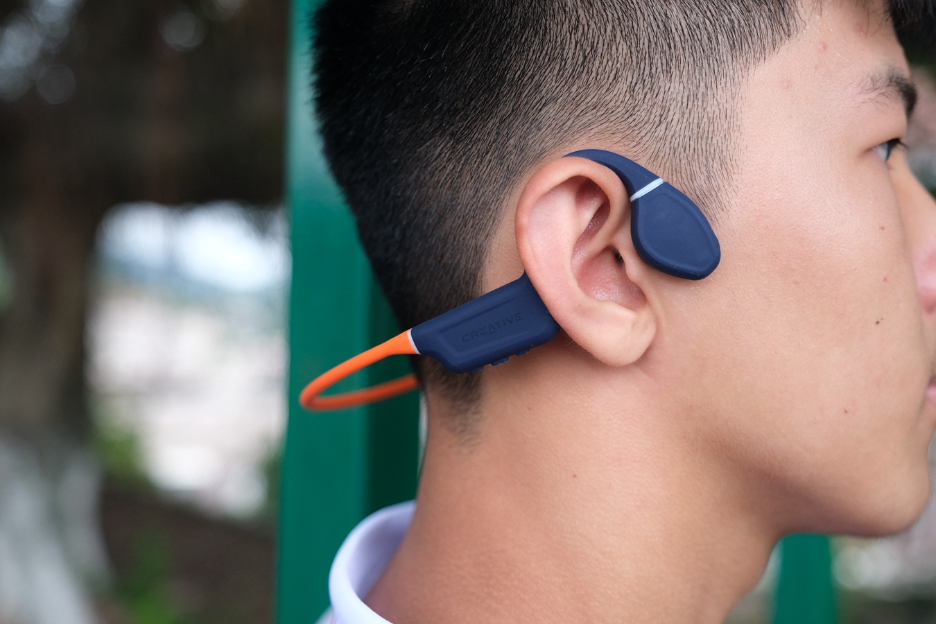 可调节骨传导单元，创新OUTLIER FREE PRO+为运动助燃