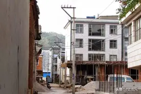 谁出钱就一定是谁的？农村建房，警惕建后争夺，双子户更要小心图片