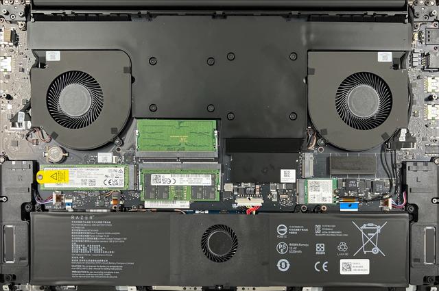 雷蛇灵刃 17 专业版评测：最强移动端 GPU，DLSS 畅玩 2K 光追