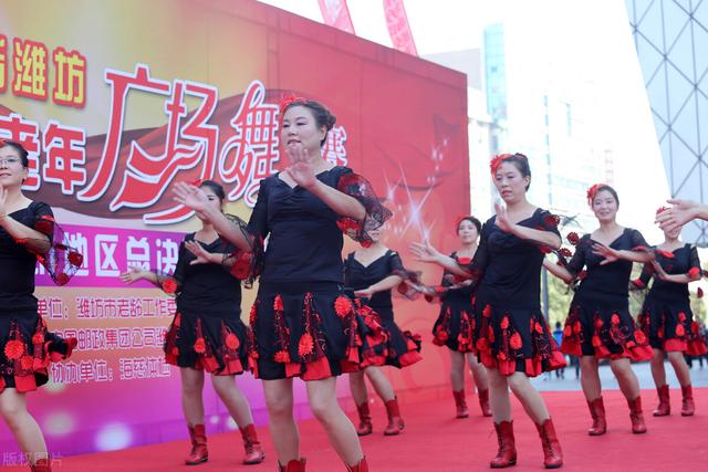 老板太会玩了,利用“人性弱点”来营销,半年获利195万,真牛