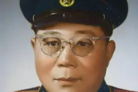 1955年首次授衔的中尉军官离休前都有哪些待遇图片