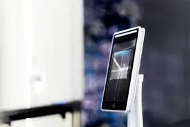 男子拒绝“刷脸”进小区，两告物业胜诉，立法一年后，为何人脸识别维权仍如此困难？图片