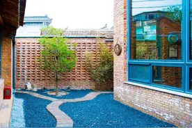 这样装院子太绝了，不起眼材料却能带来惊艳效果，邻居满满的羡慕图片