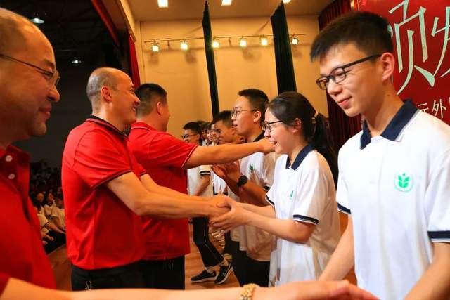 四川省民生研究会新媒体中心-官网