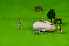 “沉浸式遛娃”方式受热捧 新型儿童乐园线上线下热度齐涨图片