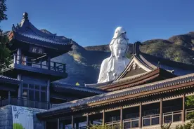 香港富豪李嘉诚建了一座寺庙，居然花了17个亿？图片