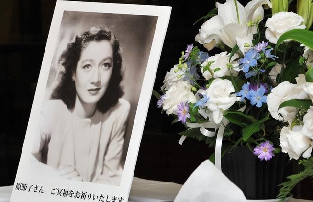 "昭和女神"原节子,为国家被献给麦克阿瑟,终生未婚,活到95岁