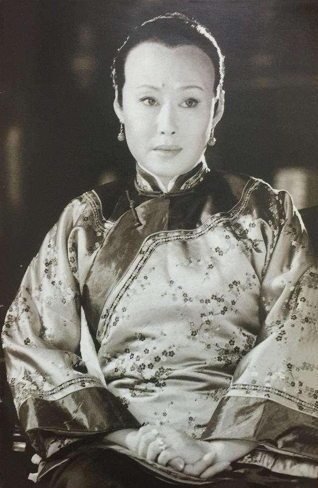 三岁看大,败家第一名?盘点《大宅门》背后的隐喻和细节