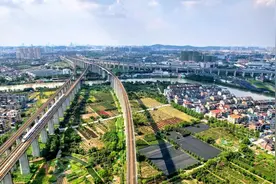 全国铁路7月1日起实行新的列车运行图图片