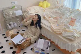 90后姑娘不听劝，买下26㎡LOFT，没想到，一个人入住后还挺爽图片
