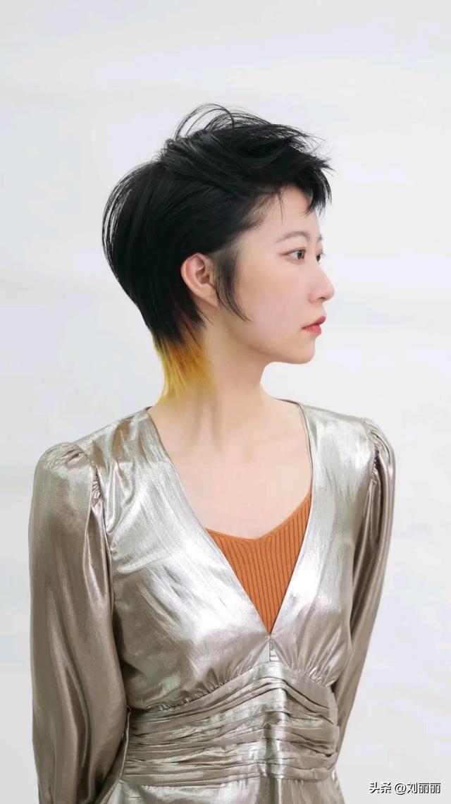 最美女士发型15款,利落修颜显气质,剪完让你大变样