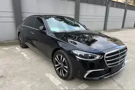 江苏小伙花139万买辆奔驰S400，开了一周，说出用车体验图片