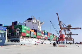 瓜达尔港成了巴铁的经济中心？看看中国建设的现状，变化天翻地覆图片