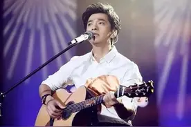 李健说：中国人喜欢造神，而且喜欢毁神图片