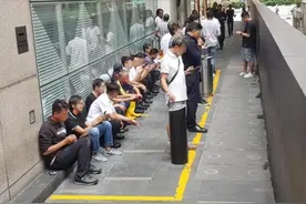 入境新加坡香烟又双叒叕难啦！网友亲测：一根都不行图片