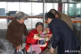 1974年浙江老人刑满出狱，蹬三轮车6年后，为何会被国家突然召回图片