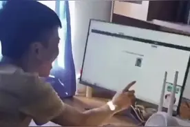 一男生高考900分！网友：隔着屏幕都激动图片