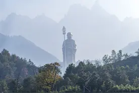 世界上最大的地藏菩萨像，耗资15亿花费10年打造，获5项世界之最图片