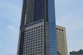 “贝聿铭作品”青岛“Q1大厦“法拍在即，曾经是“青岛第一高"图片