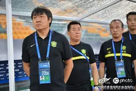 国安三后卫不是原罪，没后卫才是原罪，孰之过与？图片