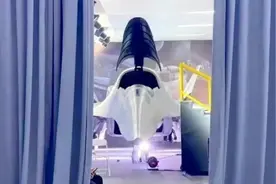 全球首架空天战机“白帝”亮相珠海航展？太科幻！“鸣镝”才更好图片