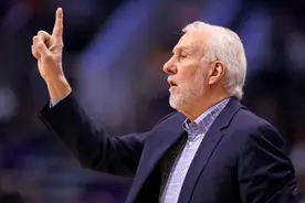曾因个子矮小遭人嘲笑！后狂长15厘米逆袭进NBA！成波波维奇爱徒图片