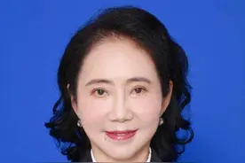江苏常州女首富：白手起家如今一年赚8亿，被誉为中国车灯女王图片