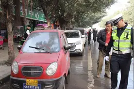 老年代步车是机动车吗？该走机动车道还是非机动车道，关键看3点图片