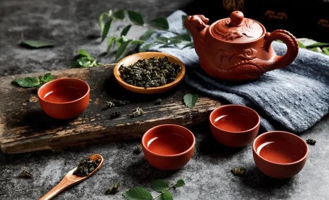 八首中国最美茶诗，满满茶香飘溢