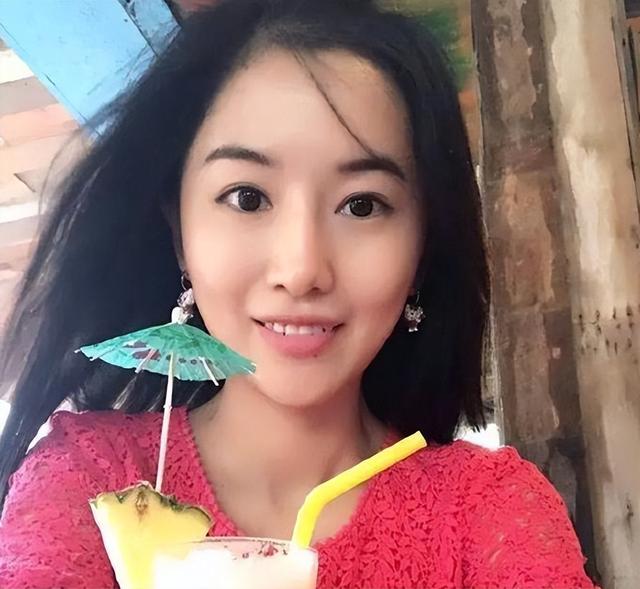 "蛇蝎美人"翟欣欣,4年前骗婚获利千万资产,逼得丈夫跳楼自杀