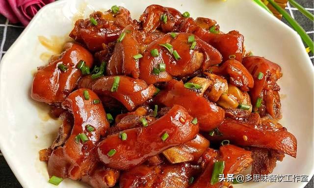 教你10种家常猪蹄的做法，颜色红亮软糯入味，肥而不腻越嚼越香