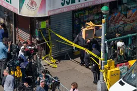 纽约地铁站要装「新型AI探测仪」：可扫描出隐藏枪支等武器图片