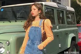 今年火了一种裤子叫“酒杯裤”，遮肉又显瘦，上衣随意搭都很洋气图片