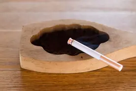 二手烟危害大，却没想到还有比二手烟更可怕的！图片