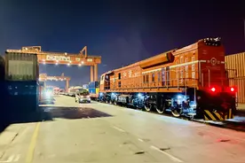 中欧班列（中豫号）中国郑州-俄罗斯圣彼得堡线路开通图片