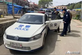 东洲分局主动作为，积极协助退休民警更换新社保卡图片