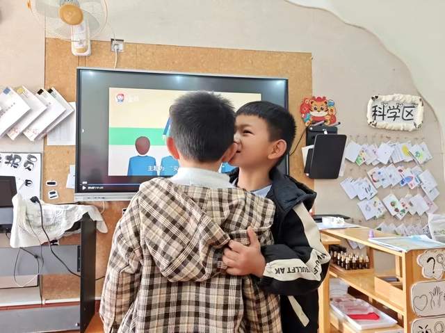 四川省民生研究会新媒体中心-官网