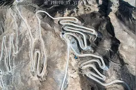 东坝99道拐，中国最险峻的盘山公路，比怒江72道拐还要险十倍图片