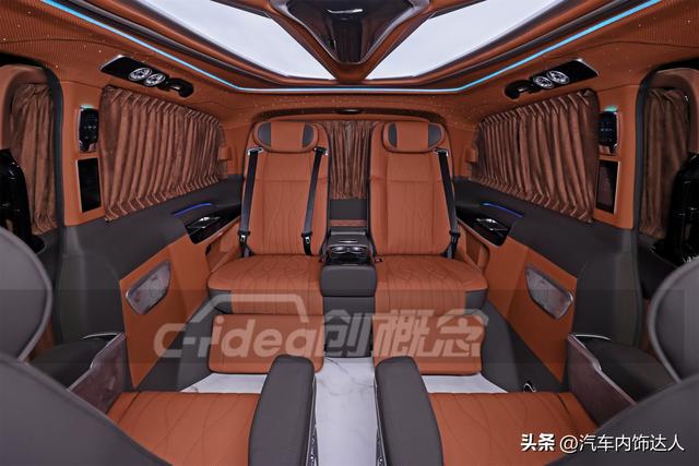 奔驰威霆花点小钱就能改装成如此高配置就这样，你还不心动吗？