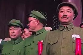 罕见老照片：开国大典上的陈毅、贺龙和刘伯承图片