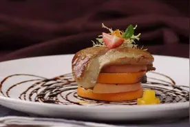 你知道法国顶级美食，鹅肝的制作过程有多残忍吗？看完你还敢吃吗图片